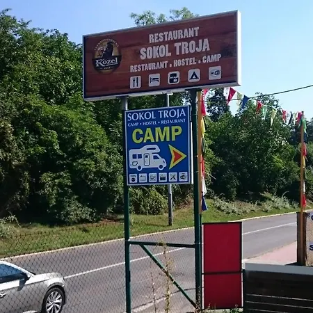 Hostel Sokol Troja Praha