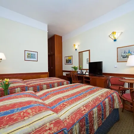 Hotel Boutique 16 4*