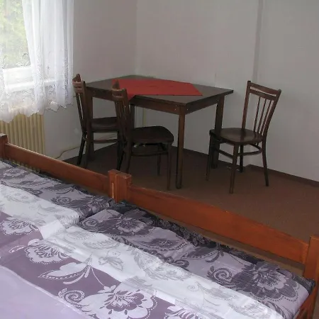 Hostel Sokol Troja Praha