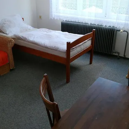 Hostel Sokol Troja Praha