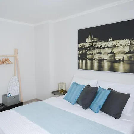 Fano Old Town Apartamento Praga