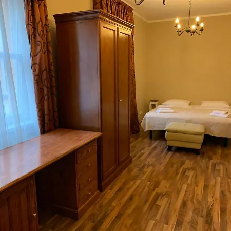 Abri Hotel 3*