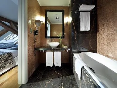 Отель Eurostars Thalia
