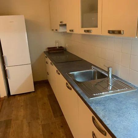 Abri Hotel 3*