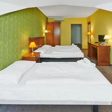 Hotel Abri
