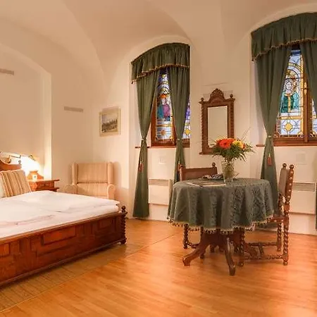 U Krale Karla Hotel *