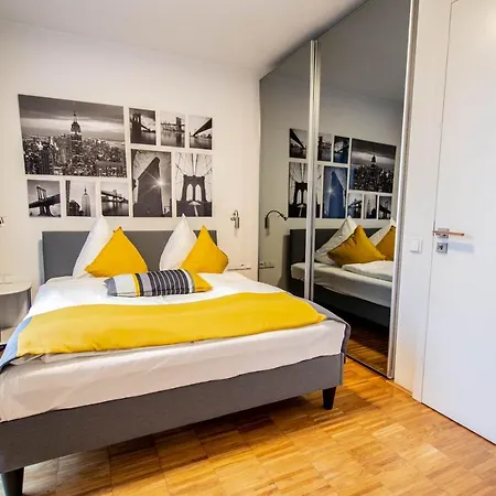 Apartman Modern With Balcony And Garage
