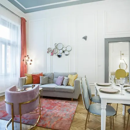 Palace By Main Station - Premier * براغ
