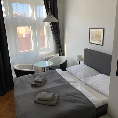 Skolska Praga