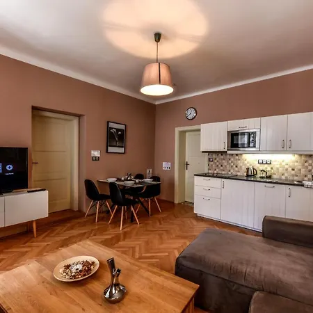 Apartamento Locals Monastery *