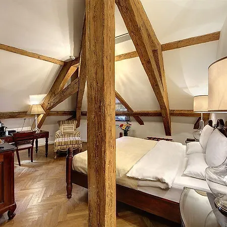 The Dominican Praag