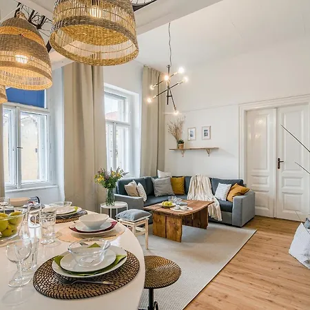 Historic Centre By Michal&friends Appartement *