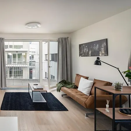 Apartment Days - Exclusive In Trendy Neighbourhood