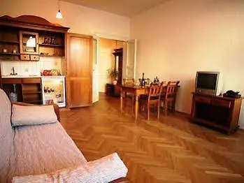 Apartment Artesse *