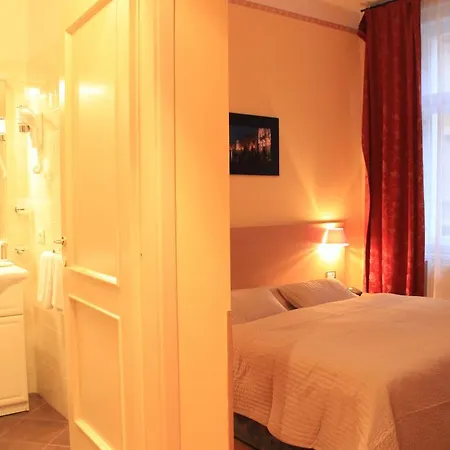 Lounge Crown Prague