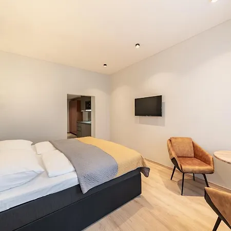 Abri Hotel 3*