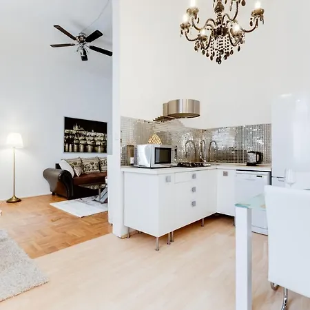 Apartamento Old Town Royal With Giant Terrace
