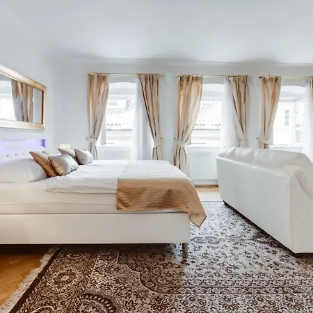 Apartment Charles Bridge Royal - Castle District *