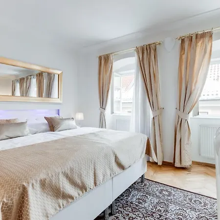 Apartment Charles Bridge Royal - Castle District *