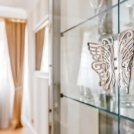Apartment Charles Bridge Royal - Castle District *