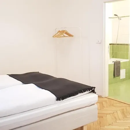 Spalena Studio Apartment