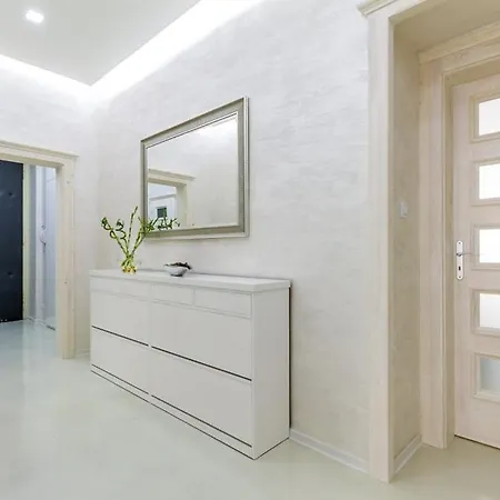 Stylish 5 Minutes Walk From City Center Apartment Prague