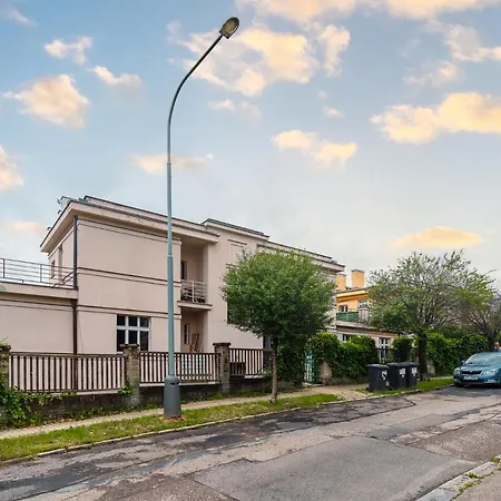 Apartment Xaveriova