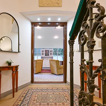 Mala Strana 4* פראג