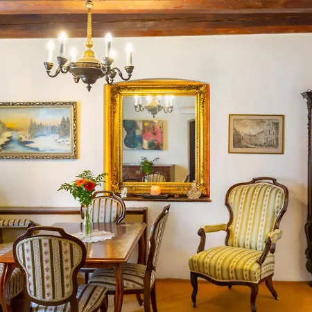 Appartement Nerudova *