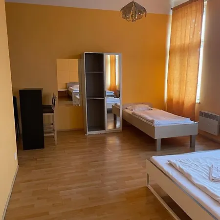 Bed and Breakfast Club Πράγα