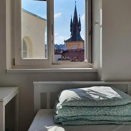 Cozy View Location Charles Bridge Apartment