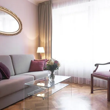 Hotel Golden Key Castle Prague