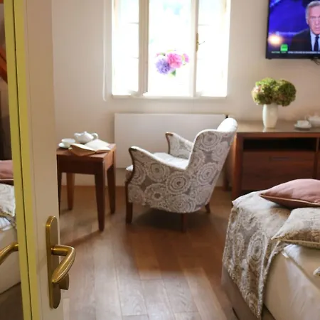 Golden Key Castle Hotel 4*