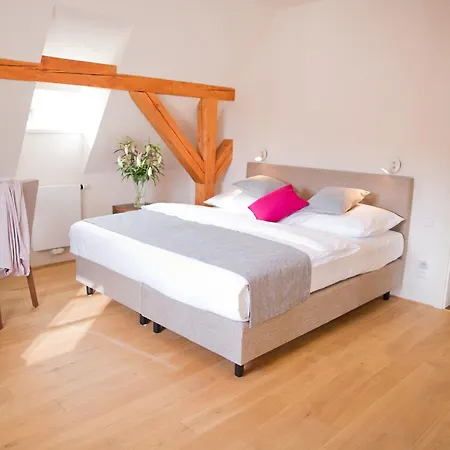 Golden Key Castle 4* Prague
