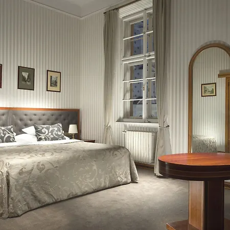 Hotel Pod Vezi 4*