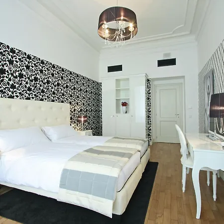 Numa Flow Lägenhetshotell Prag