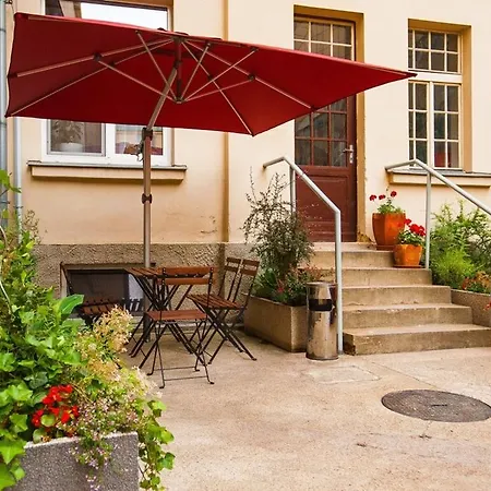 Otel Cloister 3*