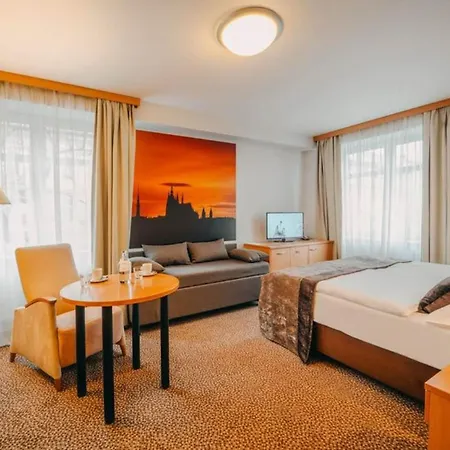 Colorfactory - Czech Leading Hotell Prag