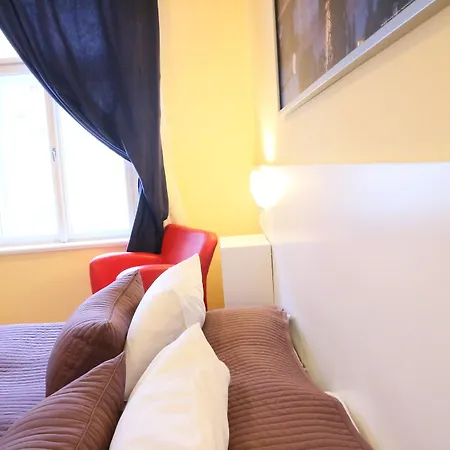 Lounge Crown Hotel 3*