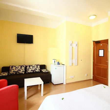 Lounge Crown 3* Prague