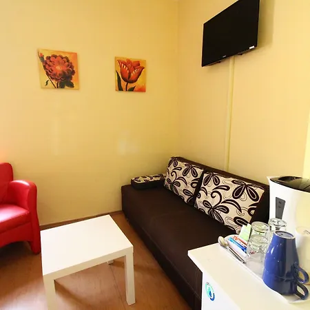 Hotel Lounge Crown 3*