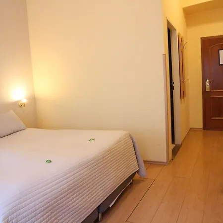 Lounge Crown 3*