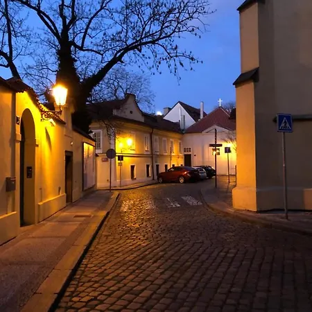 Apartament Old Town Basement