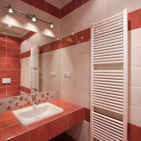 Andel Aparthotel 3*