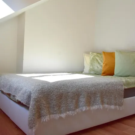 New Rooftop With Private Wellness, Sauna & Whirlpool Bath Apartment