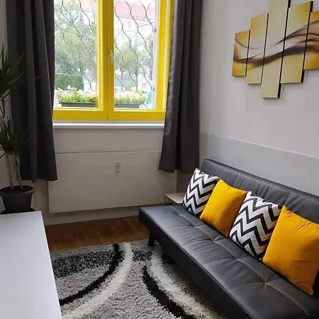 Appartamento Lyly - Parkování Zdarma - U Centra Praga