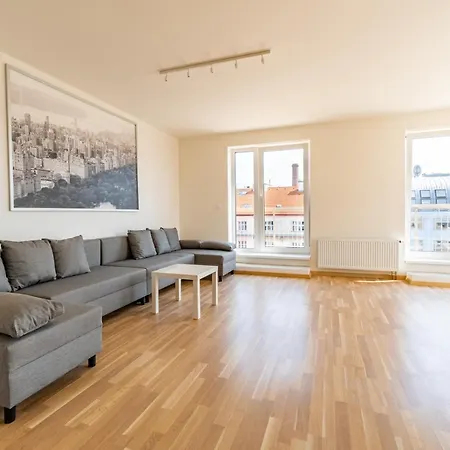 Apartment Penthouse # 81 With Panoramic View In Elite Rezidence With Free Parking Prag