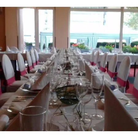 Otel Ilf Prag