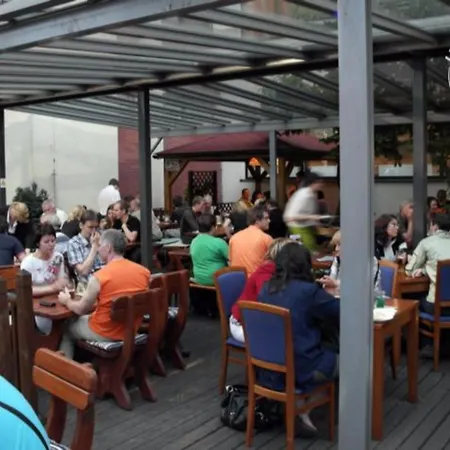 Otel Ilf Prag