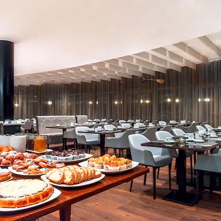 Nh Hotel 4*